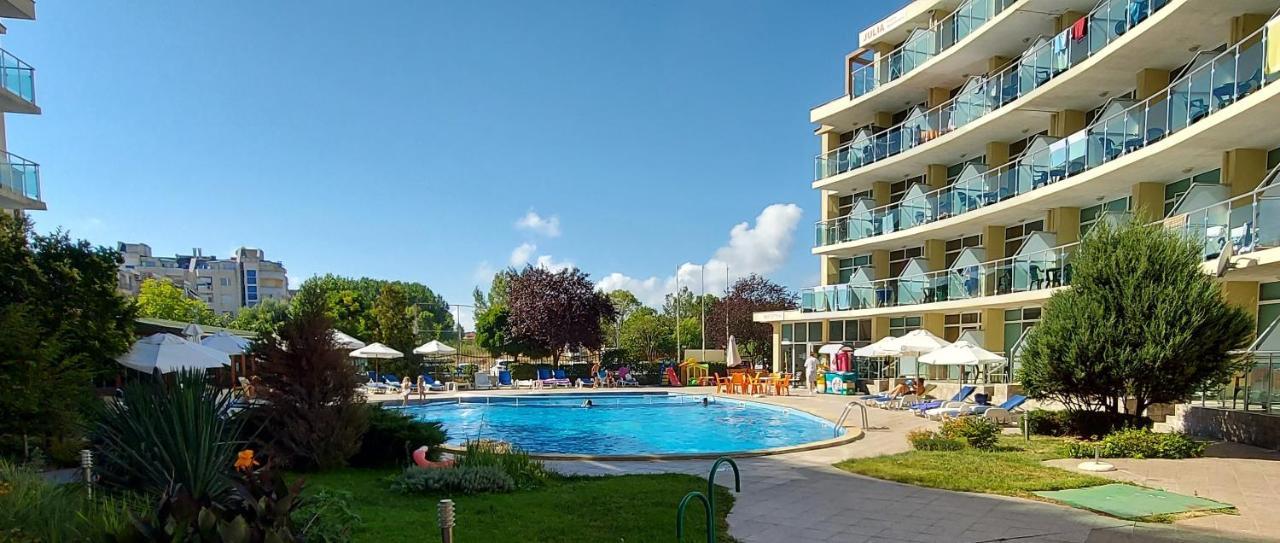 Julia Family Apartments 써니비치 외부 사진