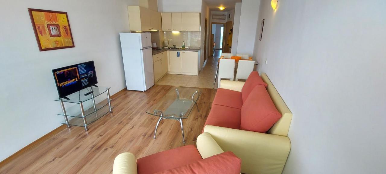 Julia Family Apartments 써니비치 외부 사진