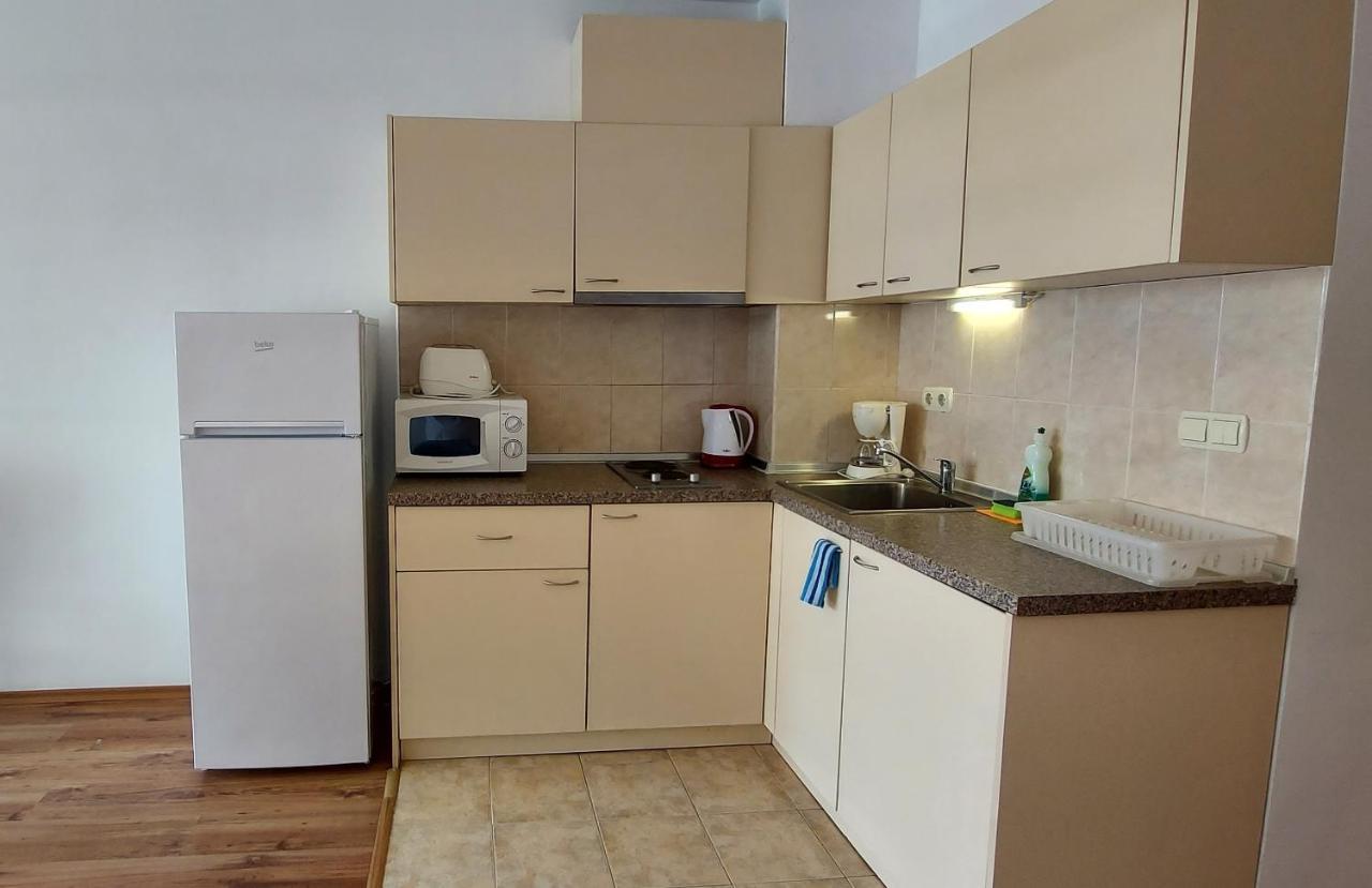 Julia Family Apartments 써니비치 외부 사진