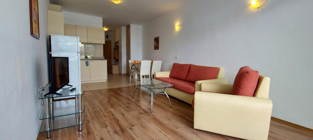 Julia Family Apartments 써니비치 외부 사진