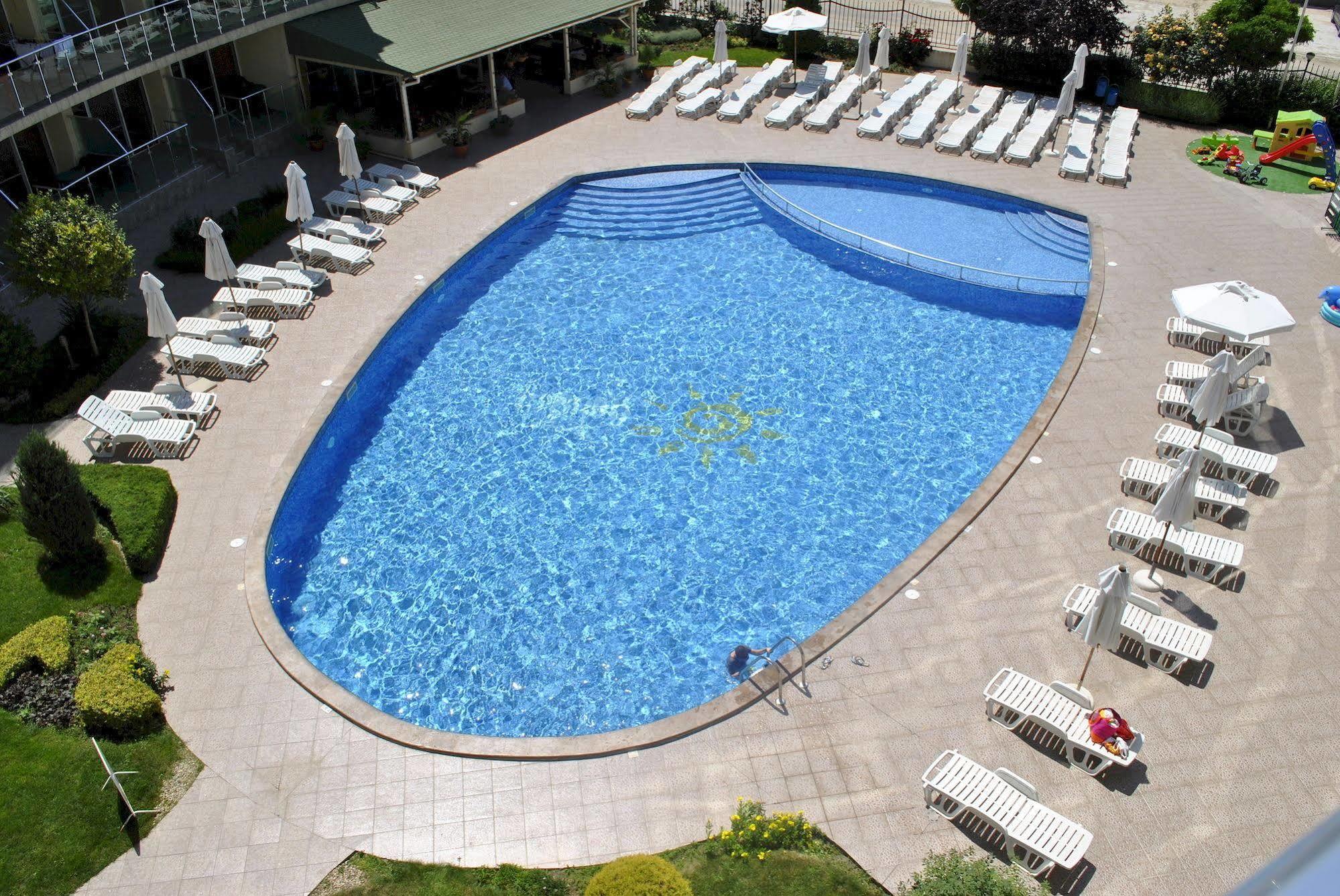 Julia Family Apartments 써니비치 외부 사진