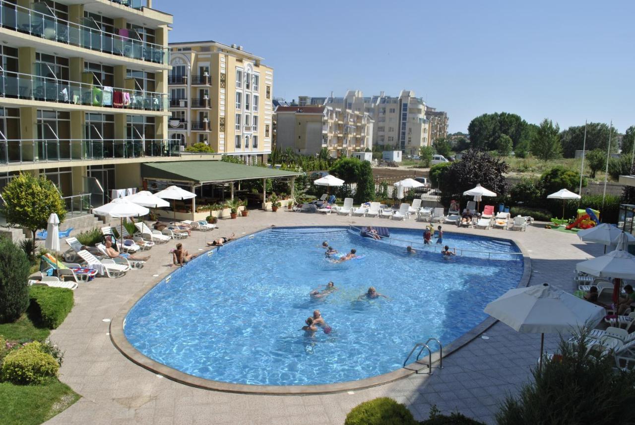 Julia Family Apartments 써니비치 외부 사진