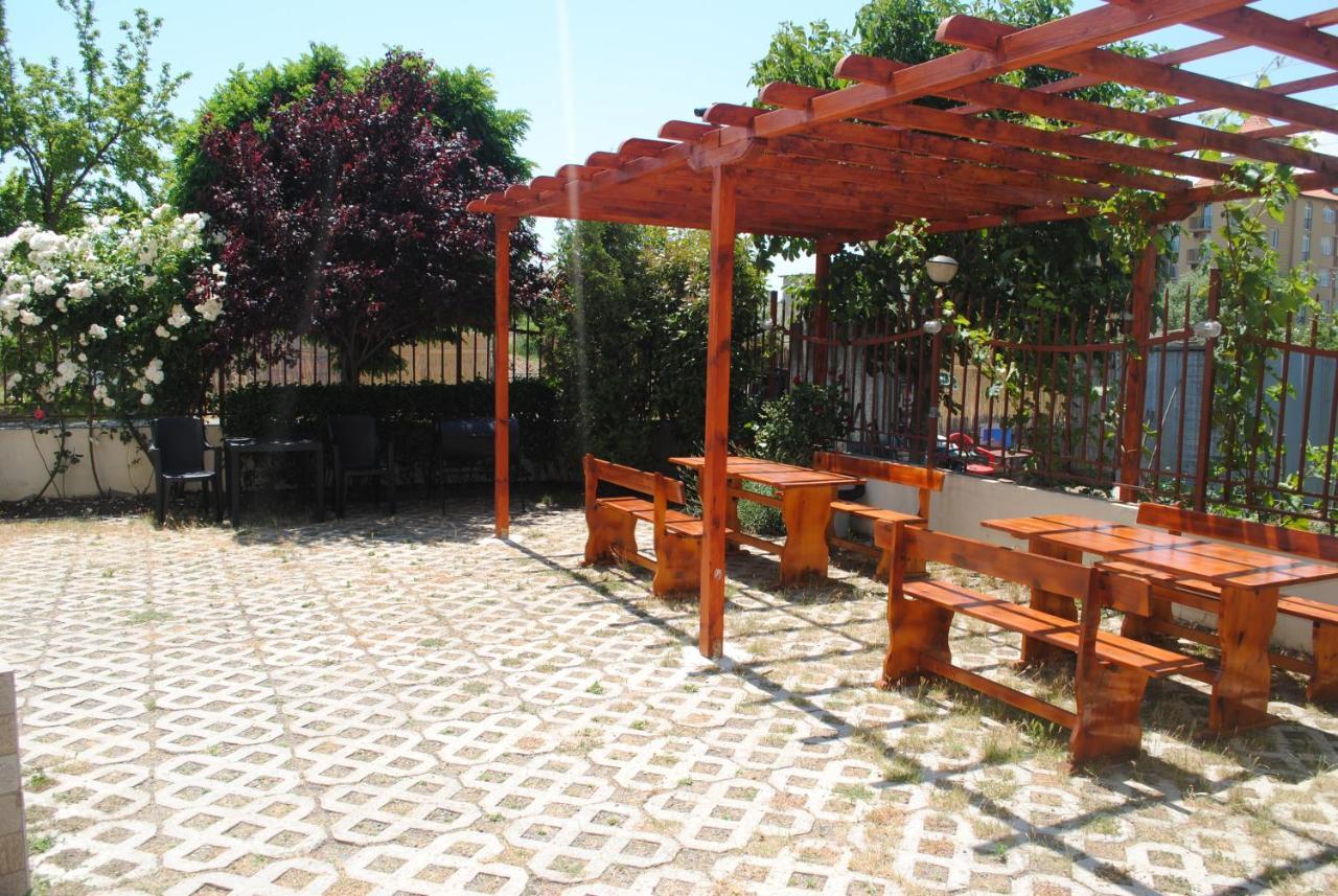 Julia Family Apartments 써니비치 외부 사진