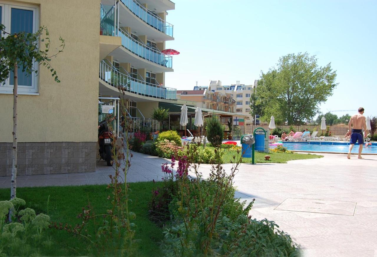 Julia Family Apartments 써니비치 외부 사진